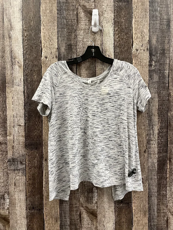 Top Short Sleeve By Lululemon In Black & White, Size: 4