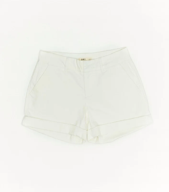 Women's Mid Rise Slit Pocket Shorts In White