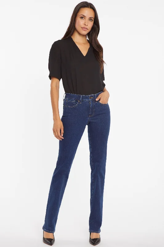 Marilyn Straight Jeans - Quinn