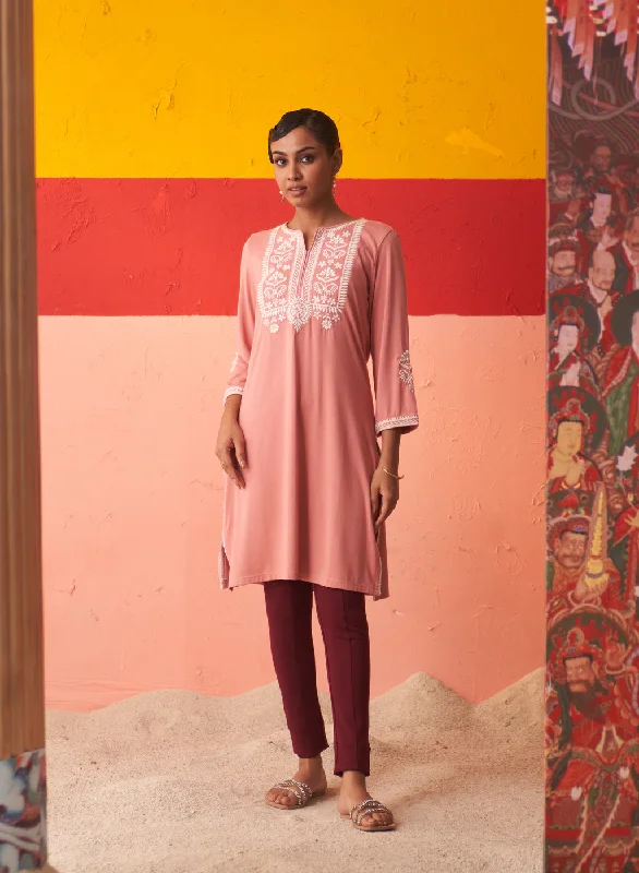 Pink Kurta for Women with Threadwork and Lace Detailing