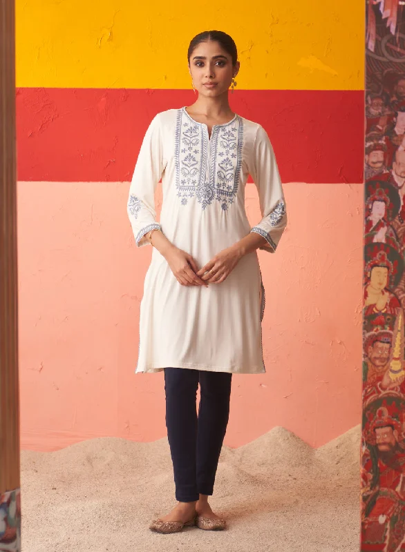 White Kurta for Women with Threadwork and Lace Detailing